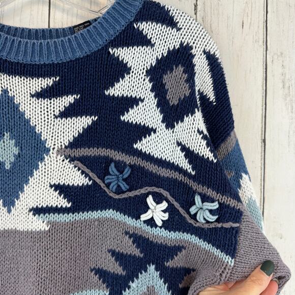 VTG Cafe Blue/White Southwest Aztec Striped Knit Crewneck Sweater Size Medium - Picture 7 of 12